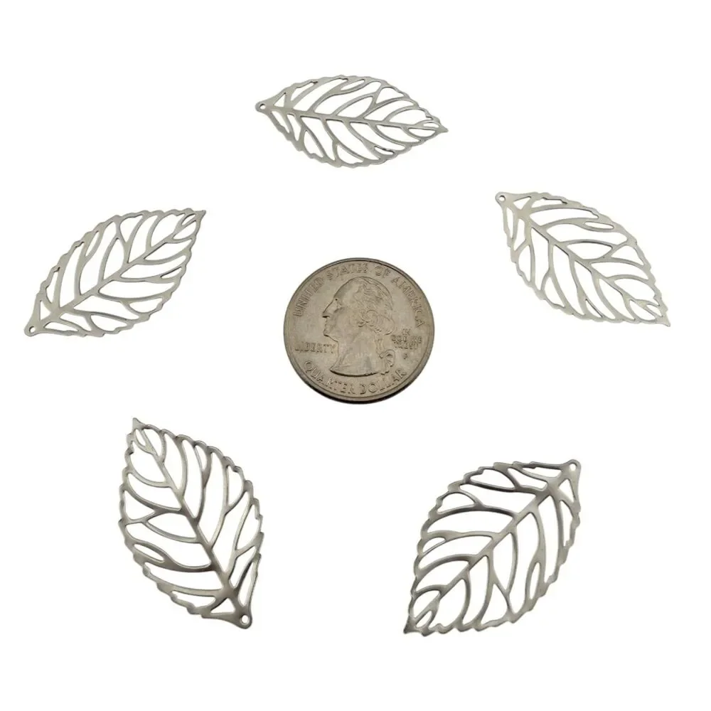 8 Leaf Charm - Rhodium Plated
